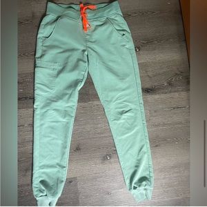 FIGS scrub Zamora jogger bottoms small tall JADE